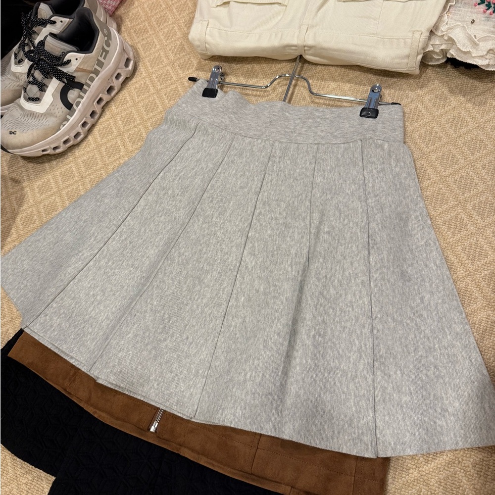 Club Monaco Light Gray Mini Skirt